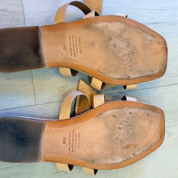 Jeffrey Campbell Beige Bow Sandals - Picture 5 of 6